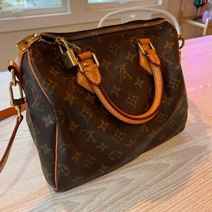 Louis Vuitton Speedy Bandouliere 25in